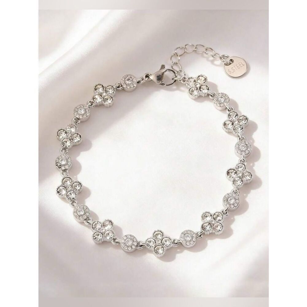Diamond flower bracelet S1348